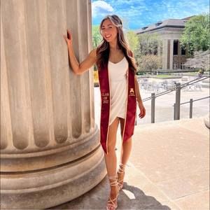 Meet your Posher, Annie